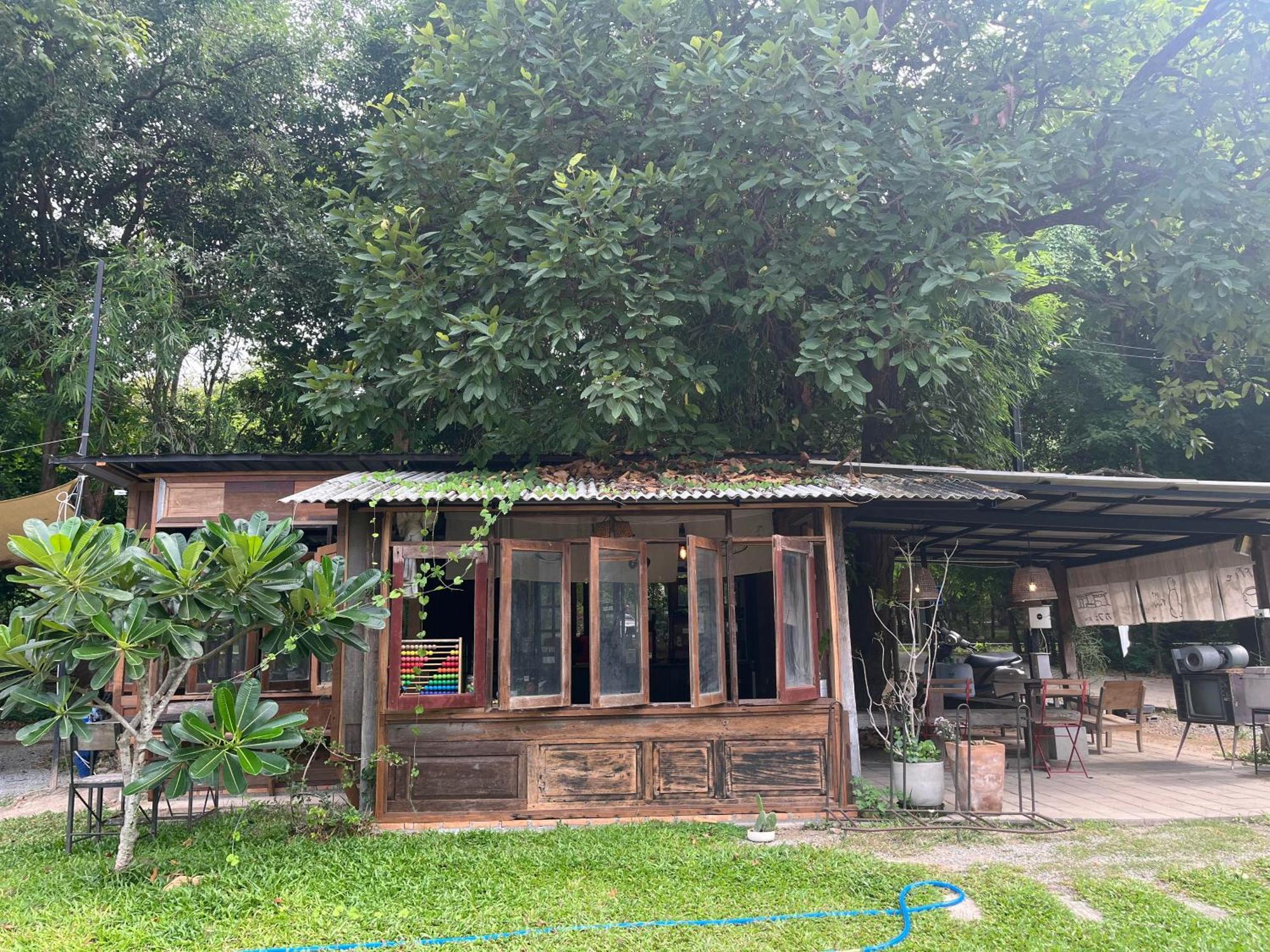 Foresta Villa Hang Dong Bagian luar foto